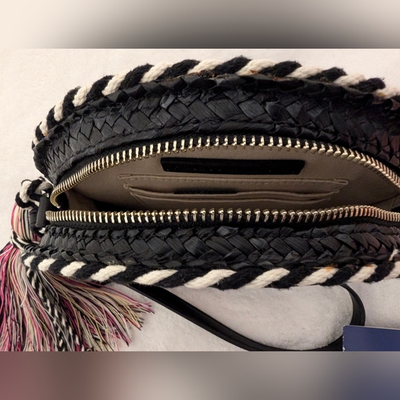 Rebecca Minkoff, woven pink straw circle bag, straw crossover bag - Picture 4 of 9